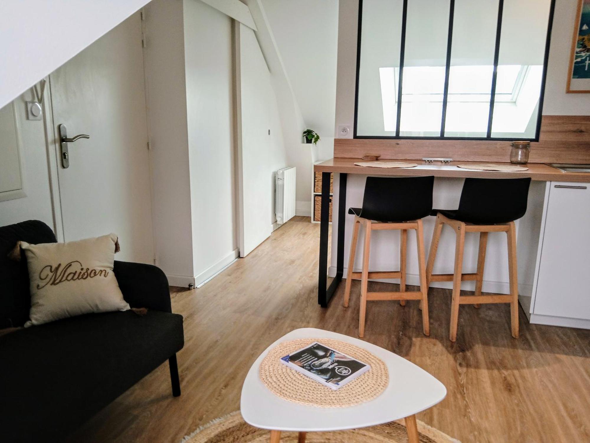 Les Studios De La Gare Linge Cafe The Inclus Wifi Vannes Exterior foto